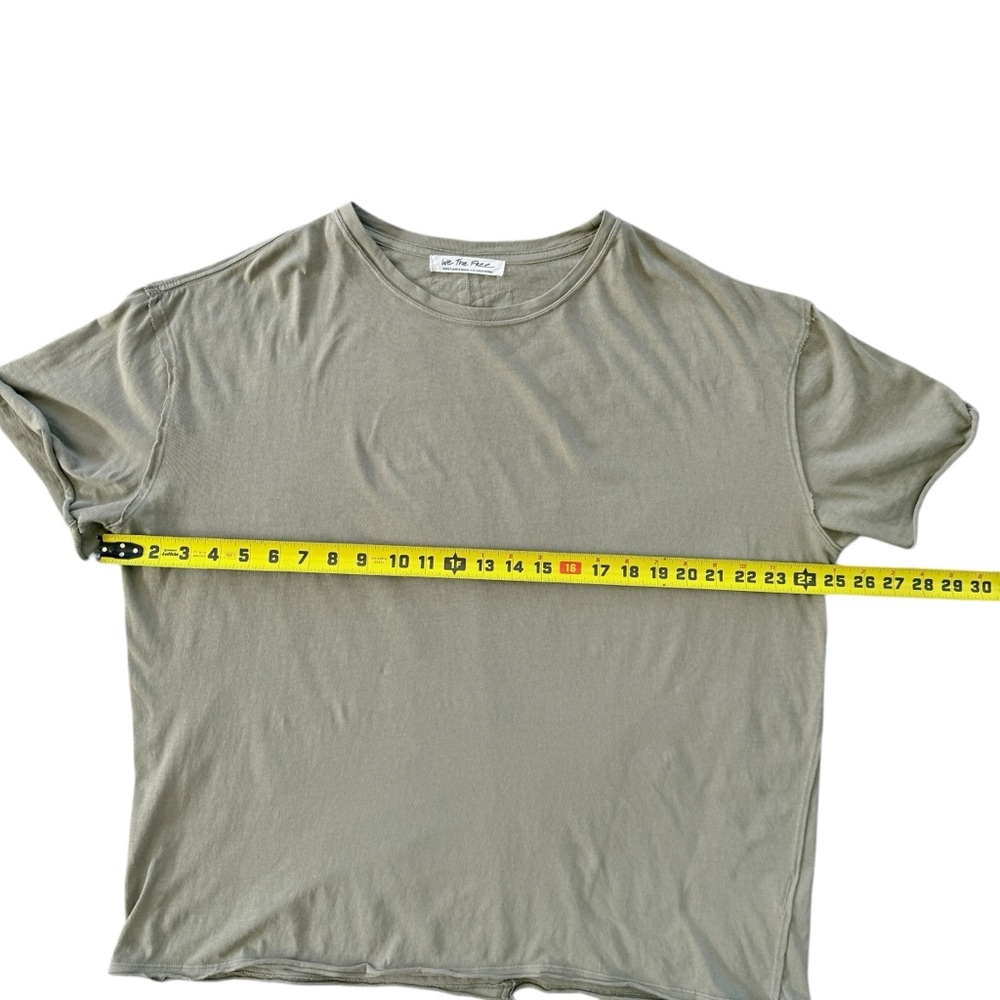 We The Free Oversized Tee Short Sleeve Khaki Green Womens M Rolled Hem Boho - Picture 9 of 10